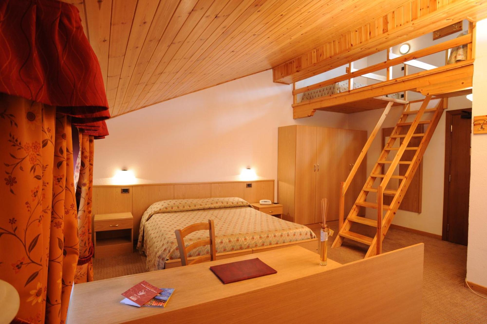 Petit Tournalin Hotel